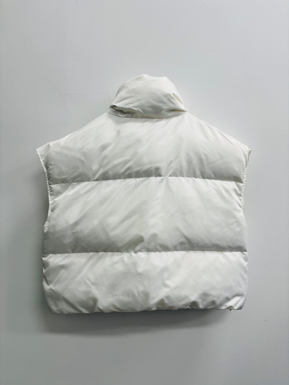 allightz(올라이츠) 하이넥 크롭 덕다운 패딩 베스트 상품이미지3