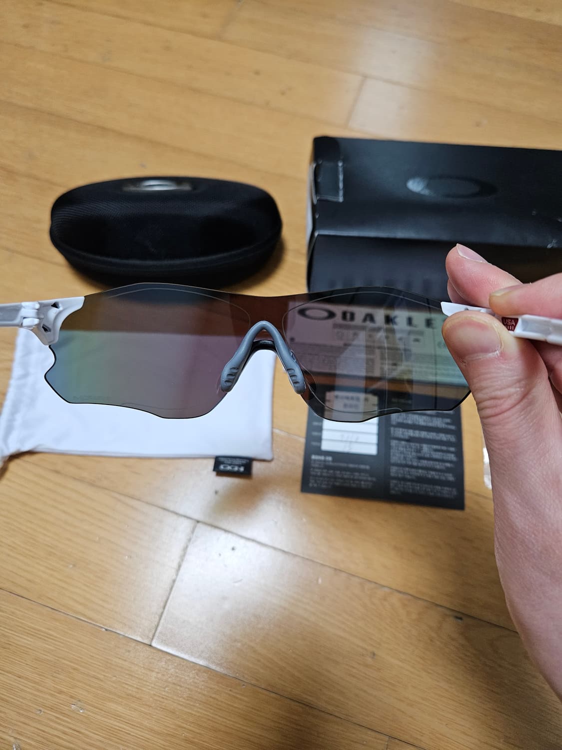 오클리 이브이제로 패스 프리즘 사파이어 상품이미지4