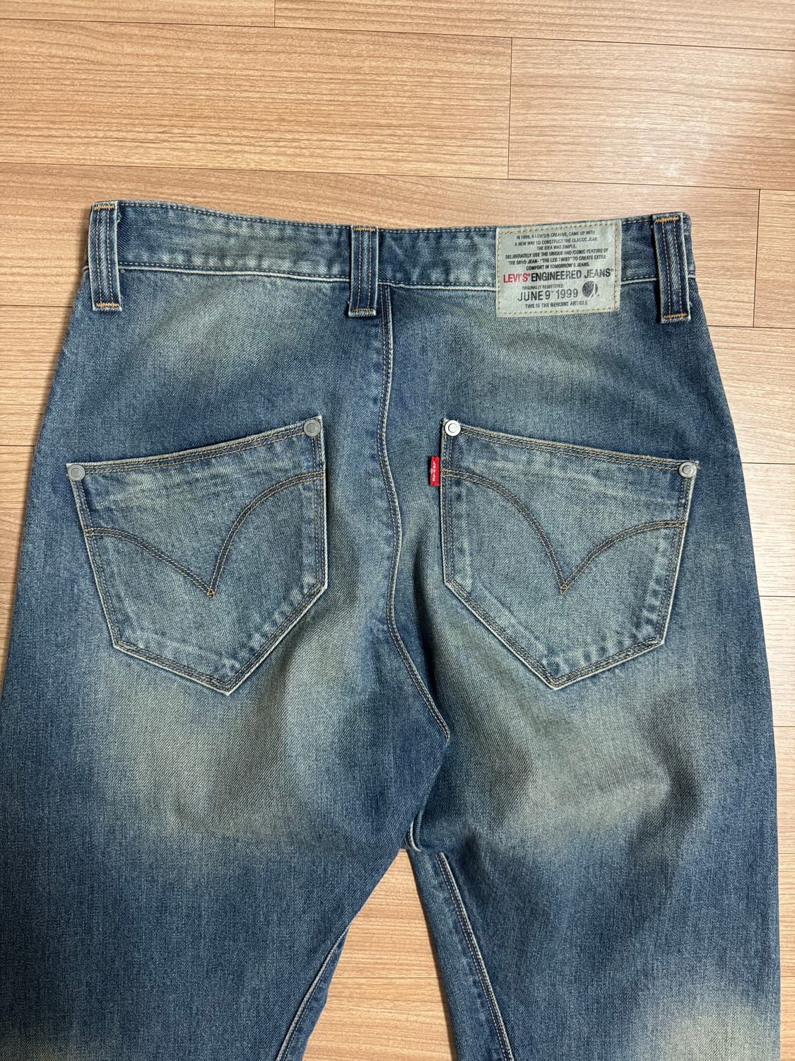 [30x32] 리바이스 엔지니어드 00s 남성 워싱진 상품이미지4