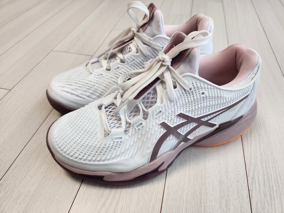 아식스 코트FF3 테니스화 올코트 클레이 사이즈250

거의 새거상태 오 상품이미지1