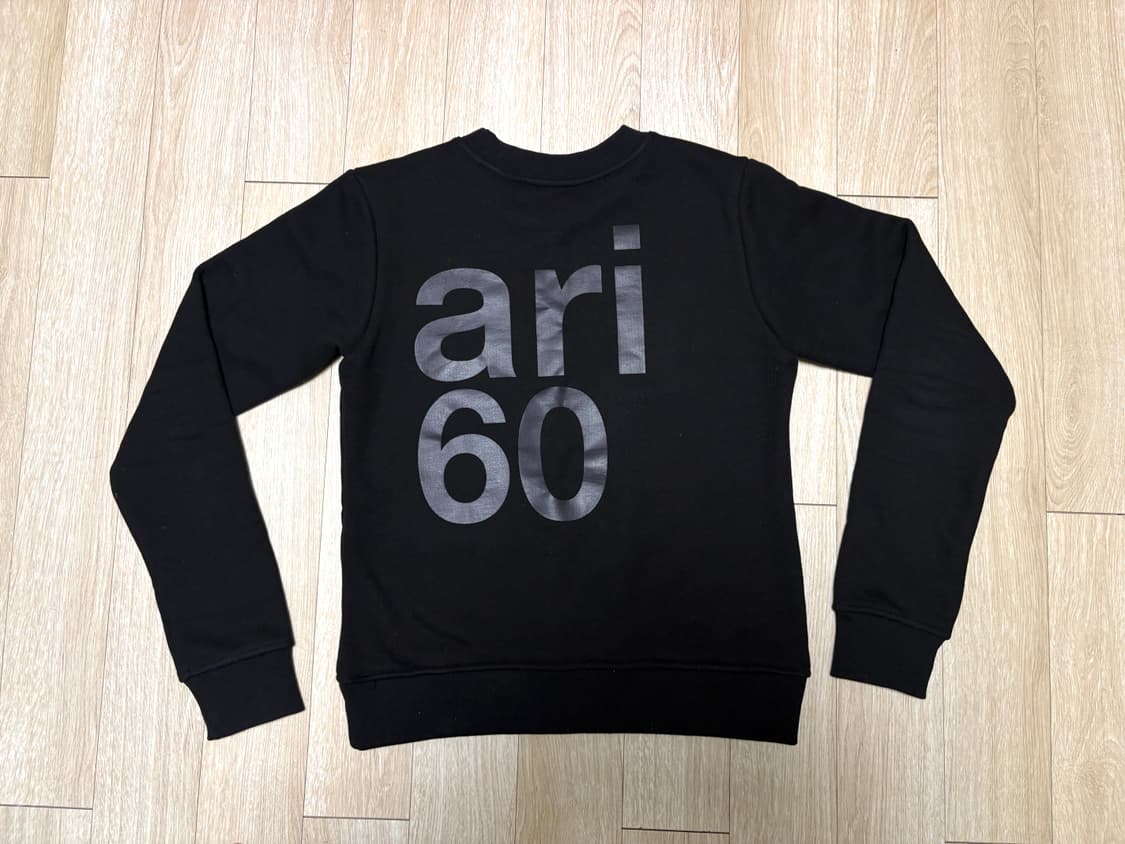 사파리스팟 맨투맨 1/2 Basic Safari Crew 블랙 상품이미지2