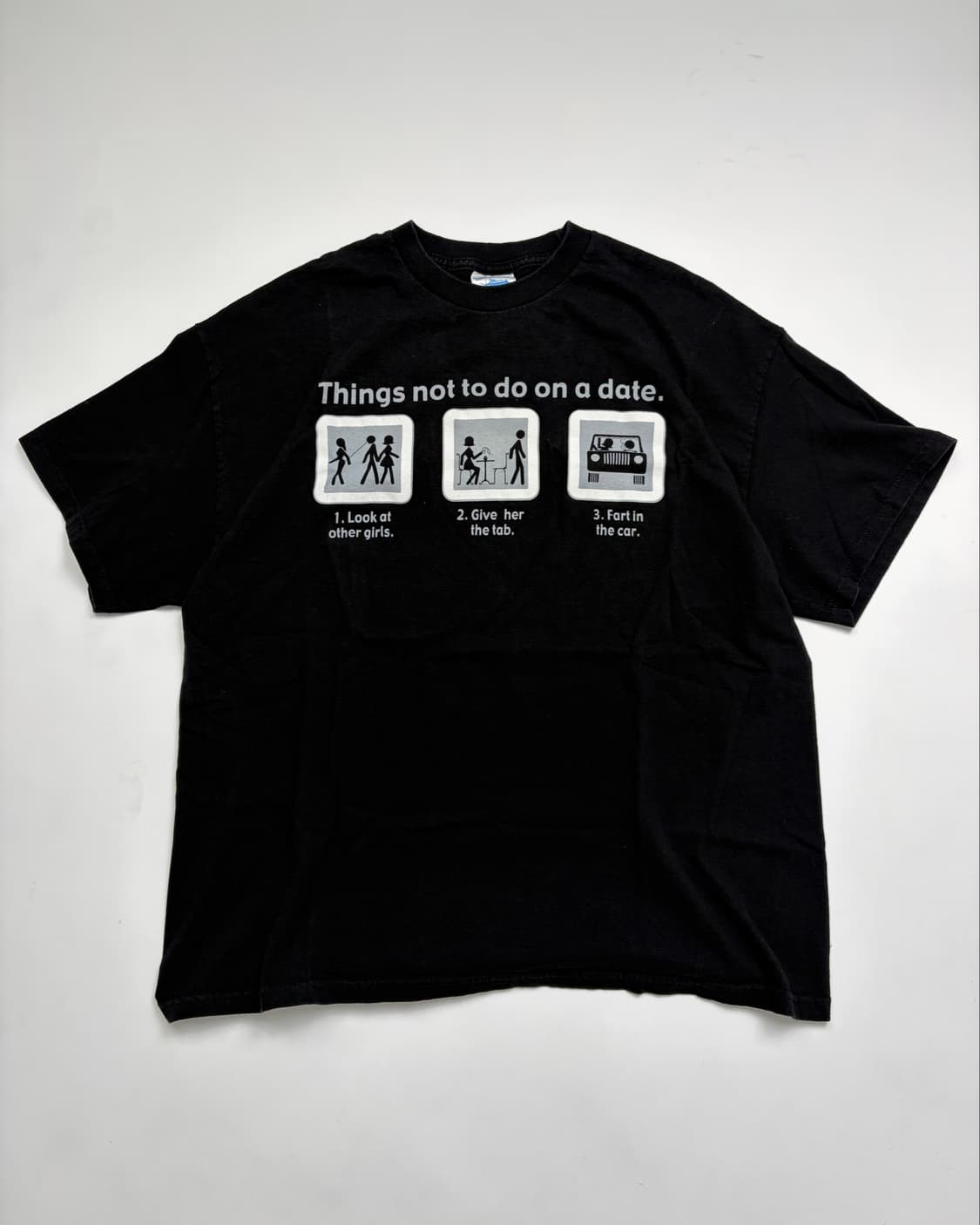00s Things not to do on a date Tee 상품이미지1