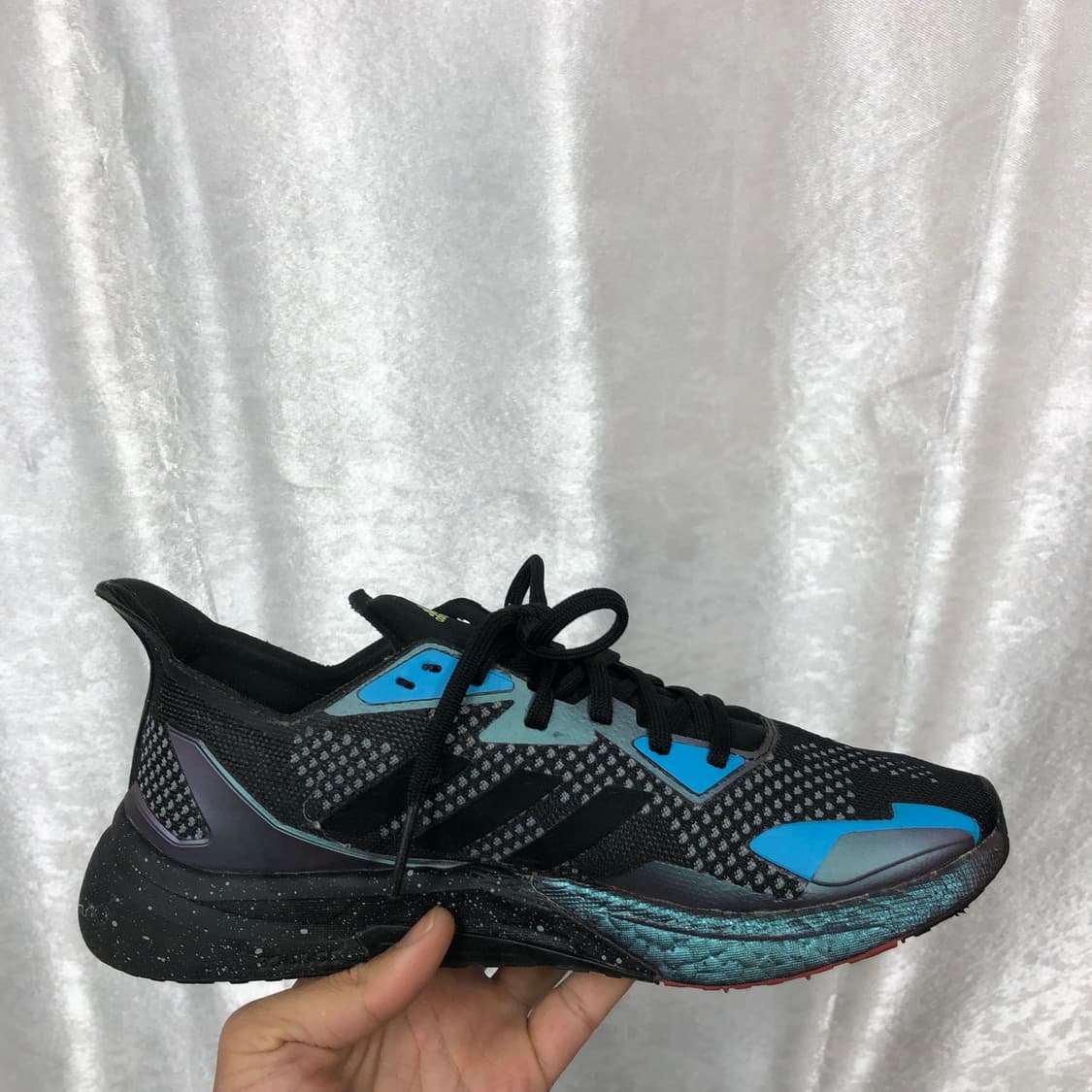 아디다스 부스트 운동화 사이즈260  상품이미지3