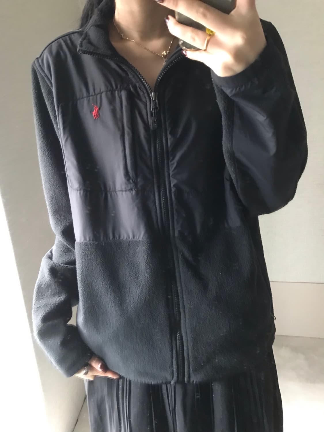폴로 블랙 검빨 후리스 상품이미지5