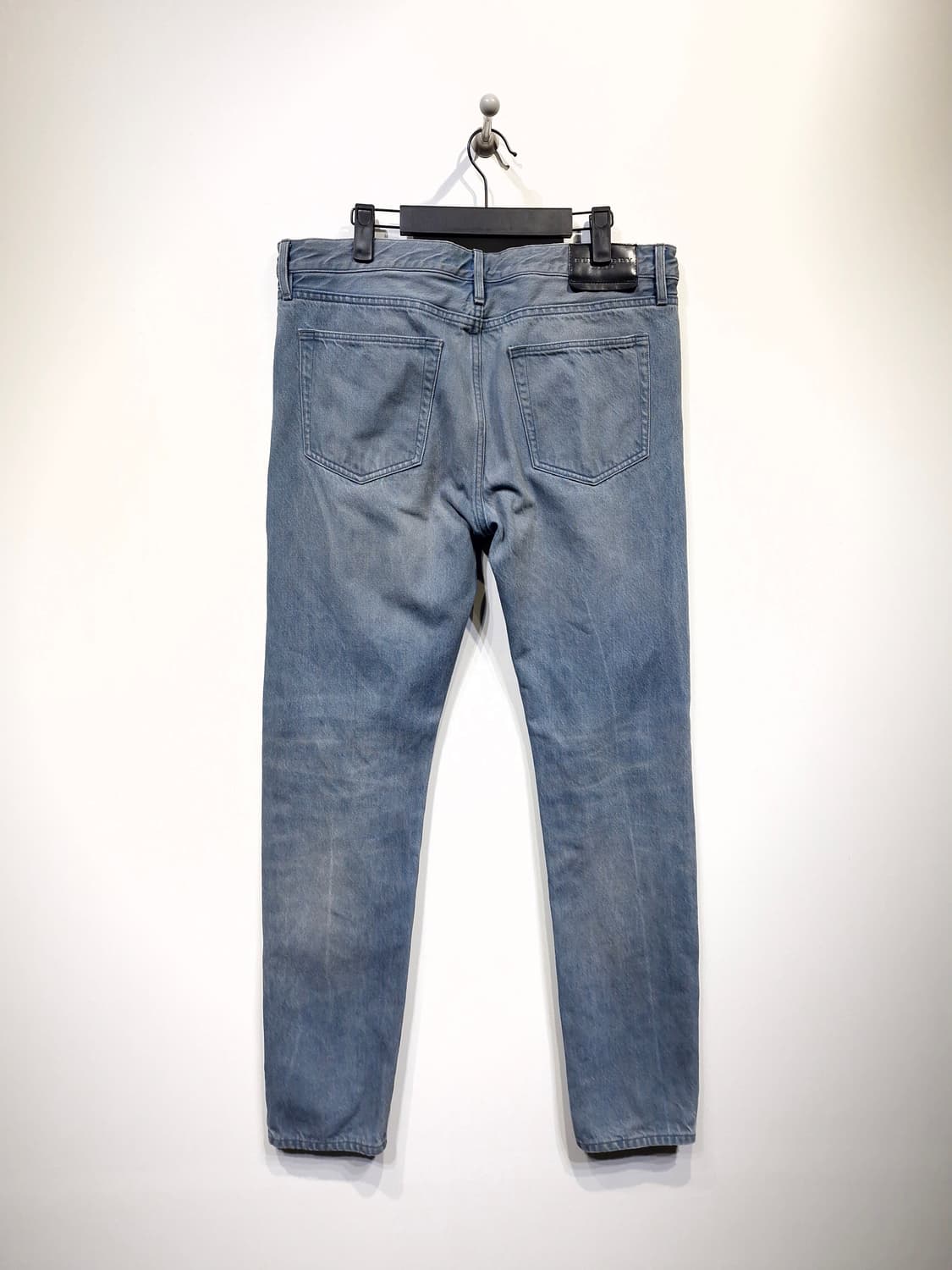 버버리 브릿 슬림핏 데님 팬츠 W33/L32 상품이미지2