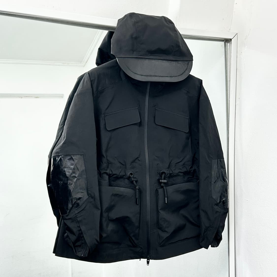 알렉산더왕 X H&M 바람막이 자켓 상품이미지1