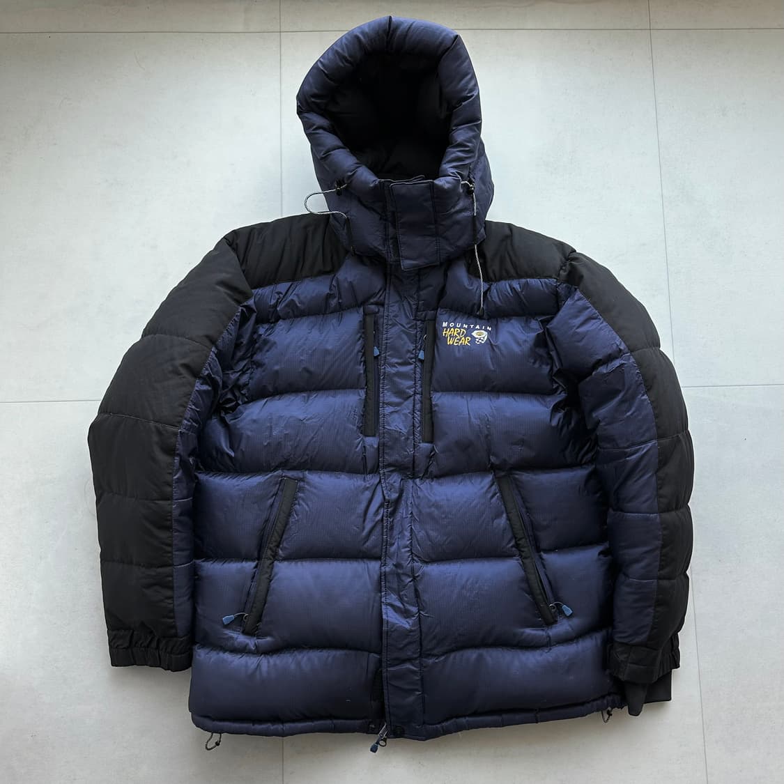 마운틴 하드웨어 콘듀잇 패딩 상품이미지1