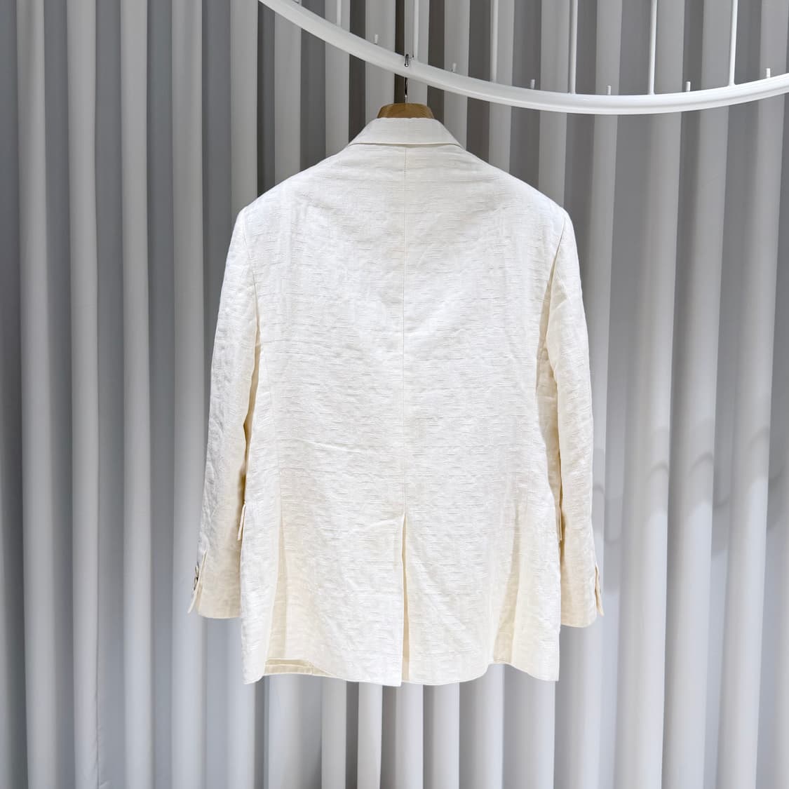 52 / 펜디 FF 모노그램 화이트 블레이저 자켓 / 택 달림 상품이미지6