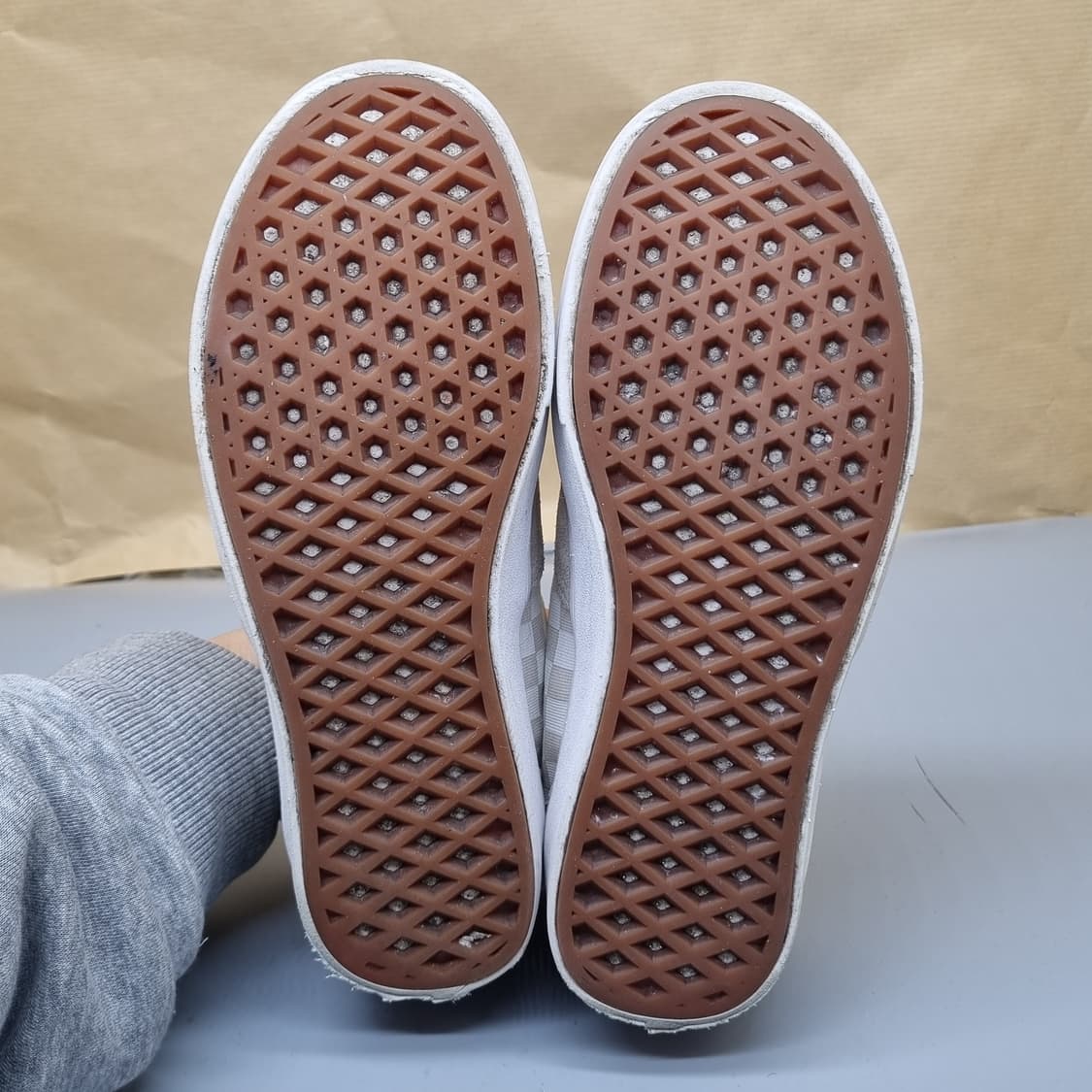 반스 컴피쿠시 체크 스니커즈225 상품이미지3