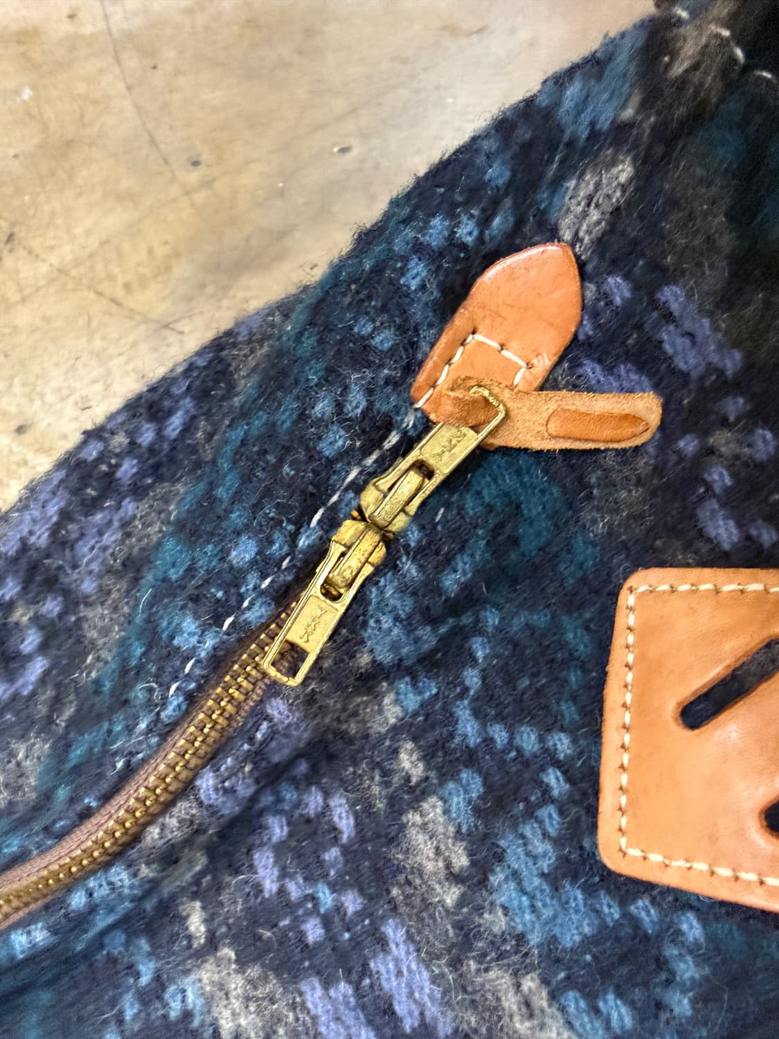 유케텐 트라이앵글 울 백팩 상품이미지5