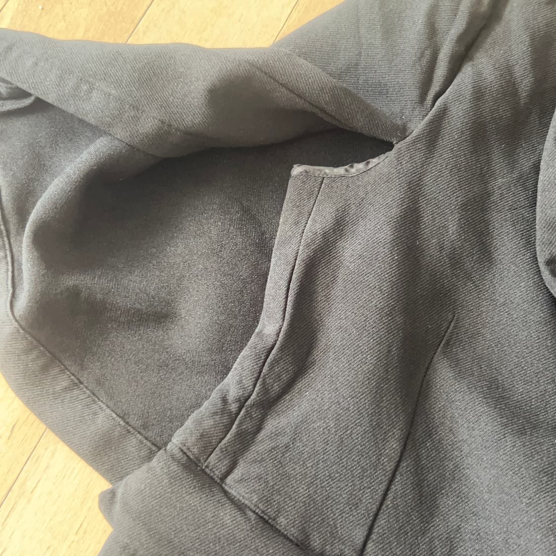 꼼데가르송 축융 자켓 상품이미지3