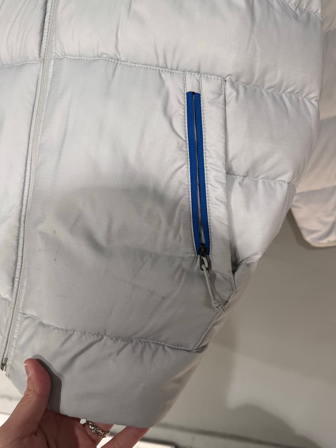 노스페이스 550 라이트 다운 경량패딩 상품이미지6