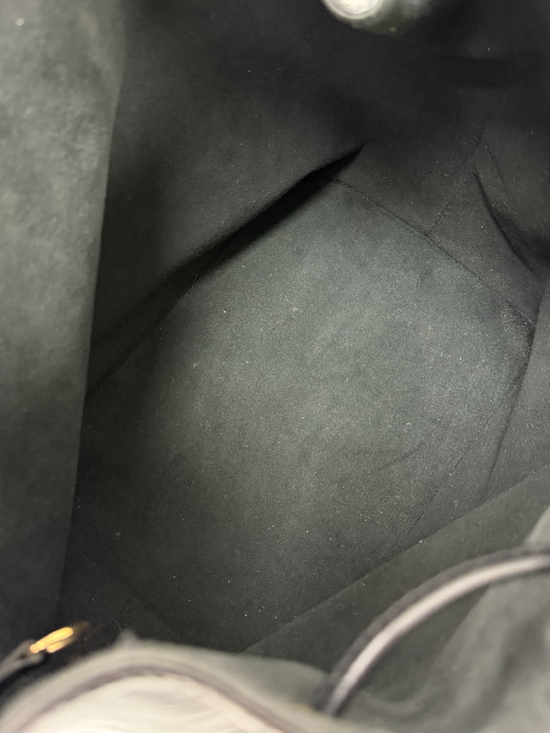 루이비통 에삐 노에 버킷백 블랙 상품이미지9