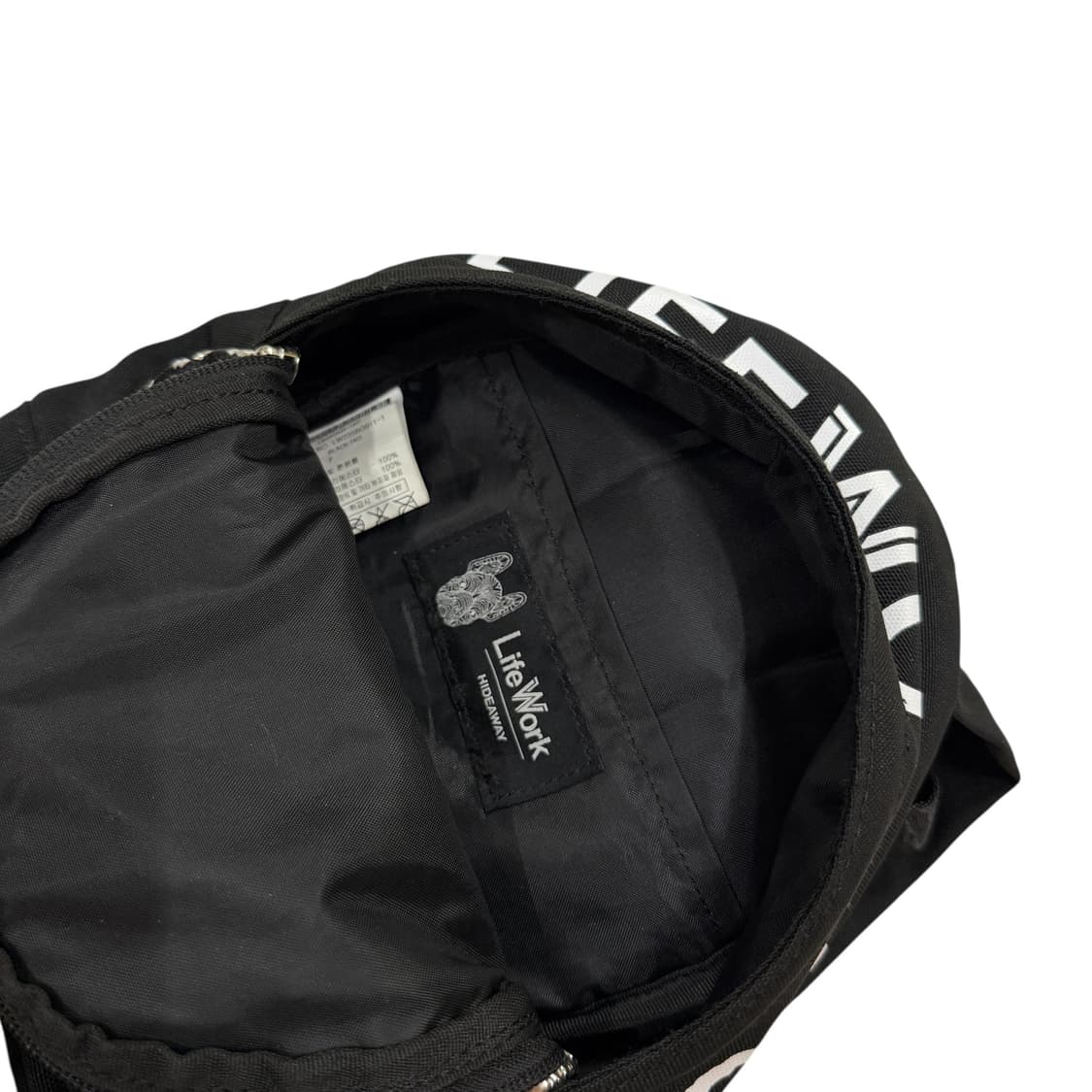 라이프워크 라독 와펜 미니 백팩 가방 블랙 상품이미지5
