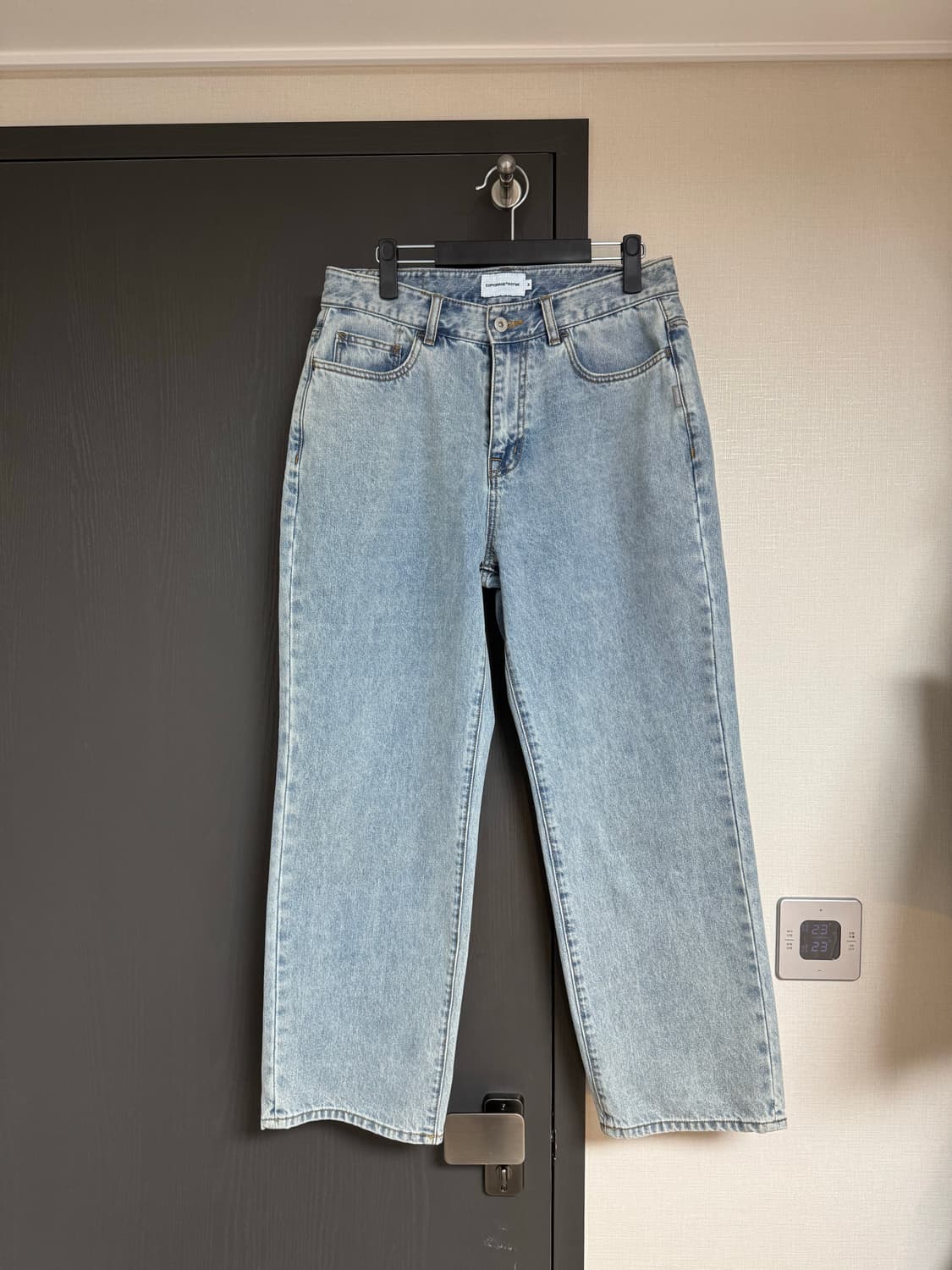 에스피오나지 Cliff Relaxed Denim Pants 연청 데님 상품이미지2