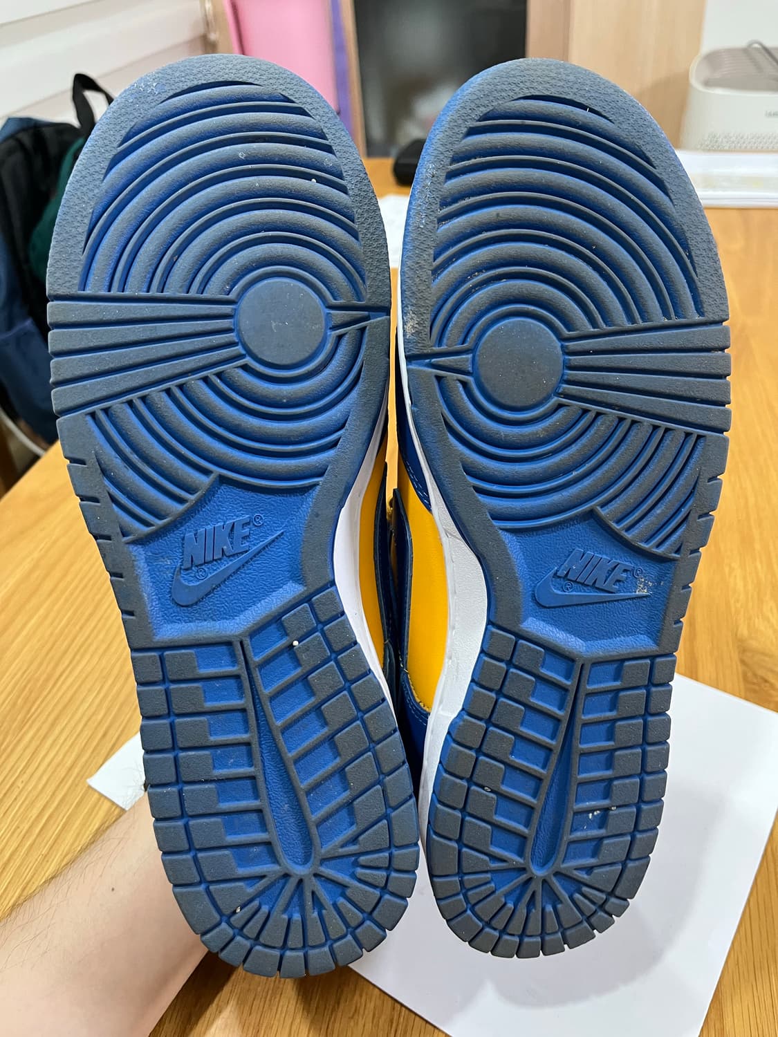 나이키 덩크 로우 블루 앤 옐로우 Size 285 상품이미지4