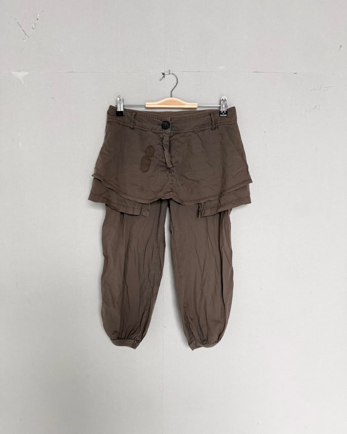 꼽 꼬핀 브라운 팬츠 셋업 상품이미지1