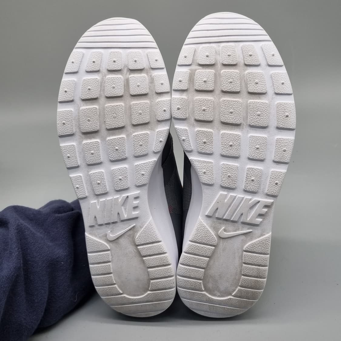 나이키 카이시 프린트 여성운동화225 상품이미지3