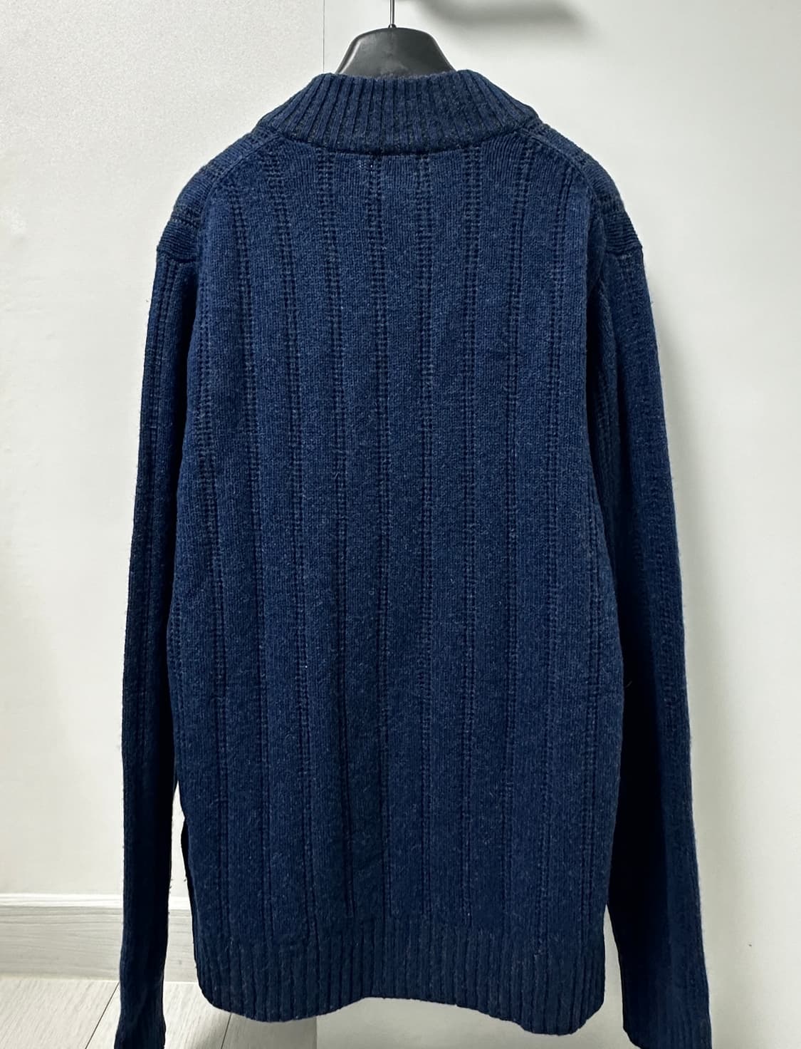 제이프레스 남성 L사이즈 버튼넥 니트 상품이미지2