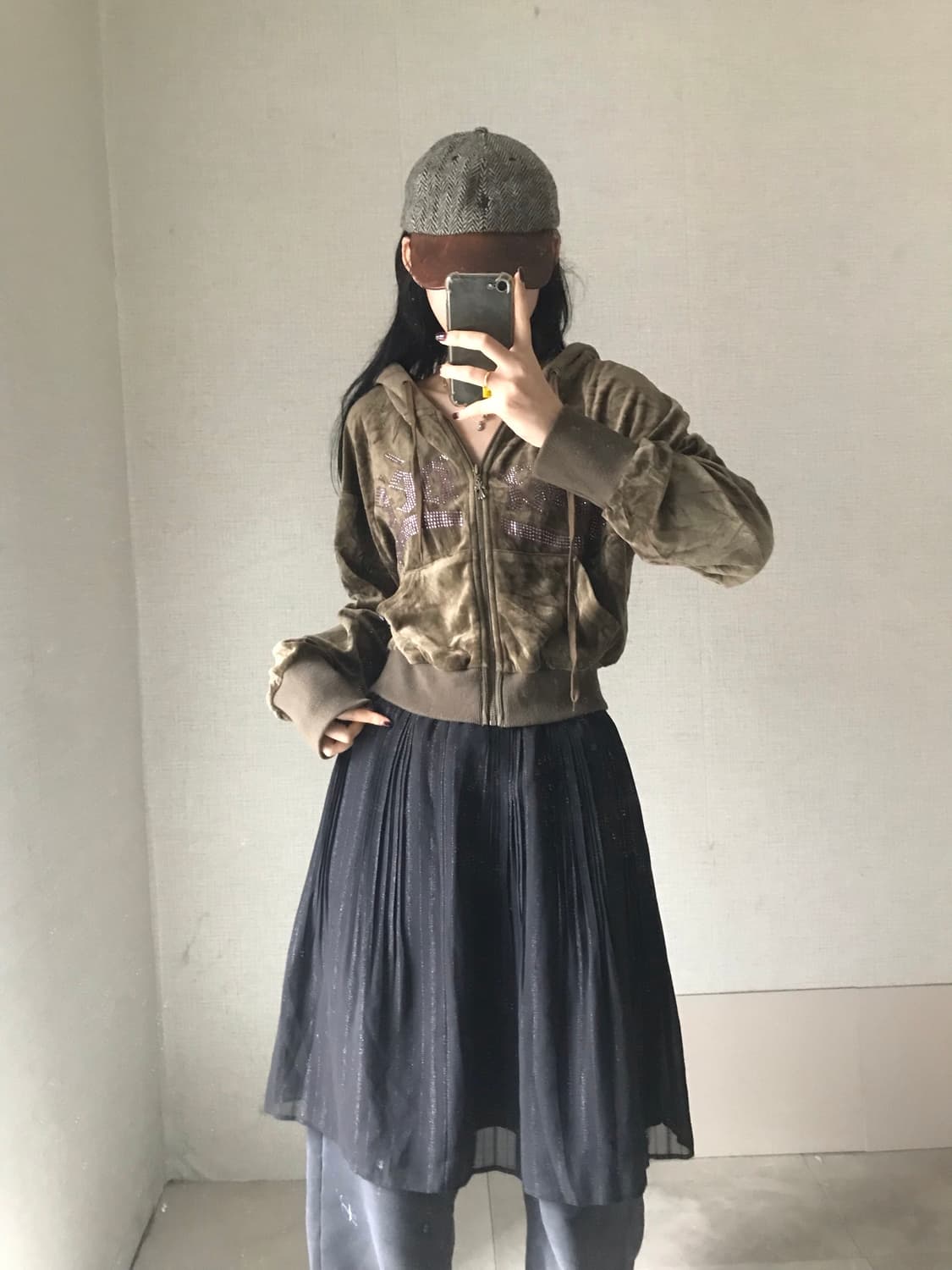 배디 카키 벨벳 큐빅 후드집업 상품이미지2
