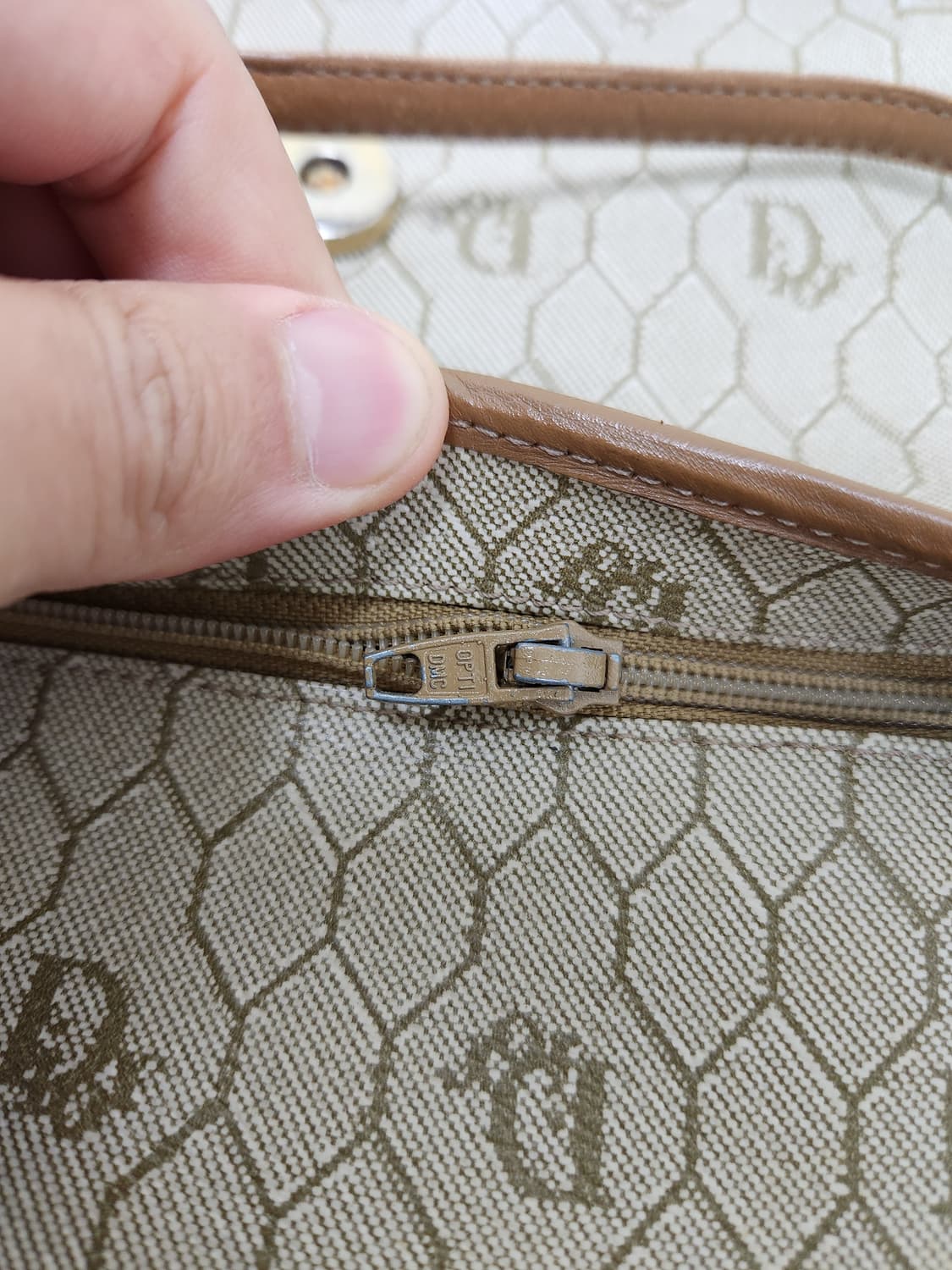 [정품] dior 디올 클래식 허니콤 숄더백 상품이미지10