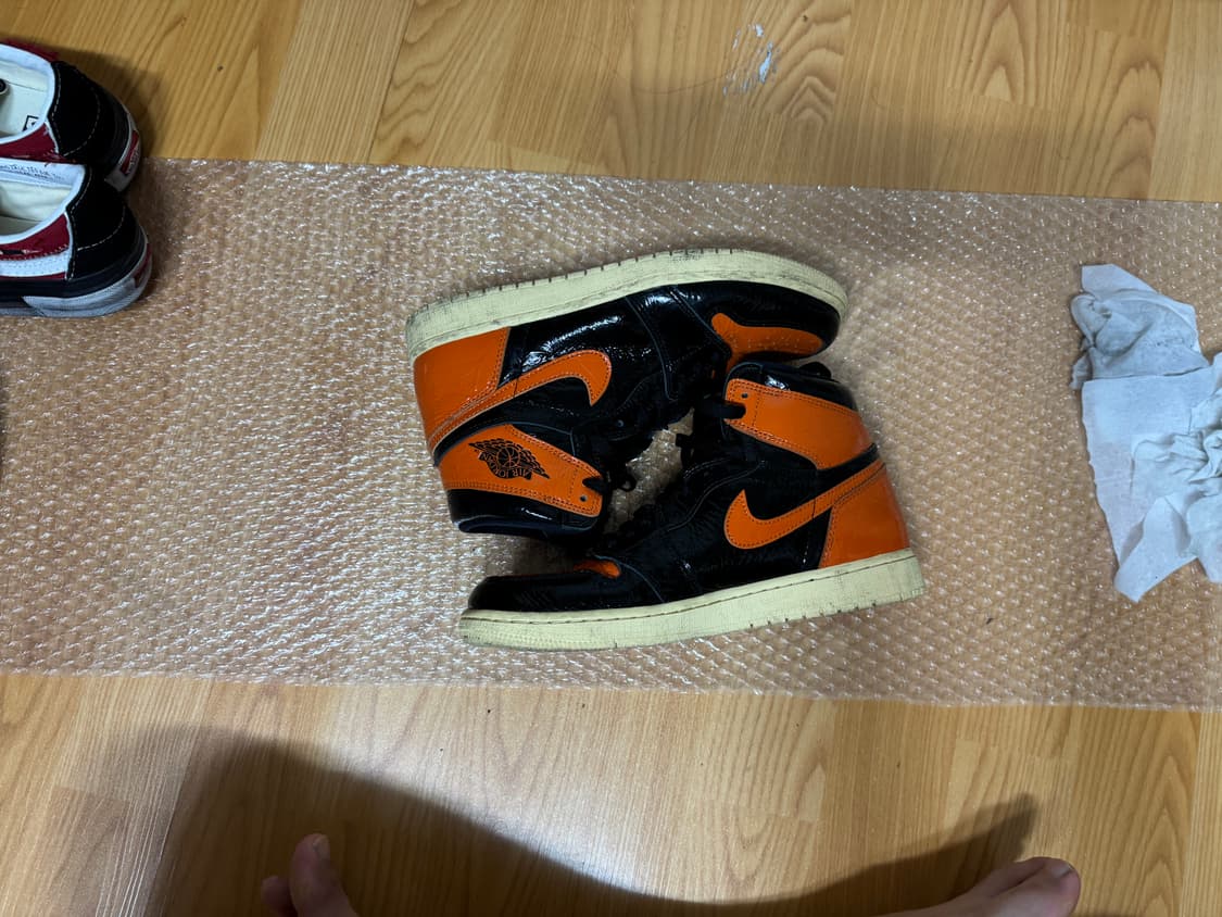 조던 1 쉐터드 백보드 3.0 상품이미지3