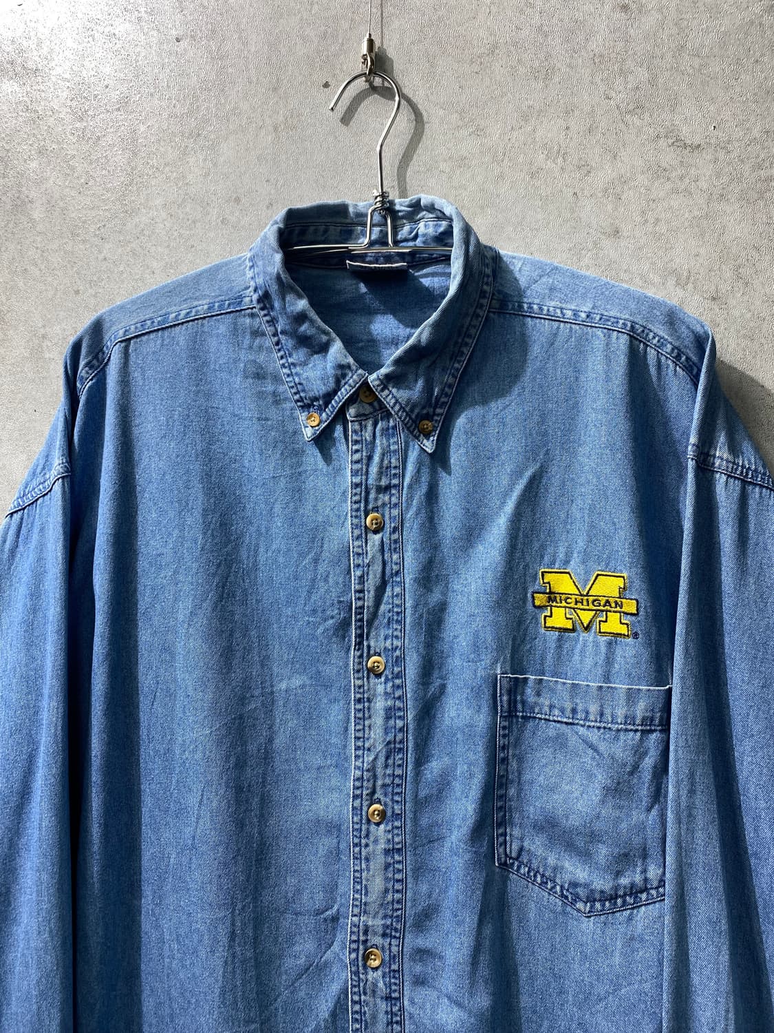 [XL] 90s True Fan 트루 팬 미시간 자수 오버핏 데님셔츠 상품이미지2
