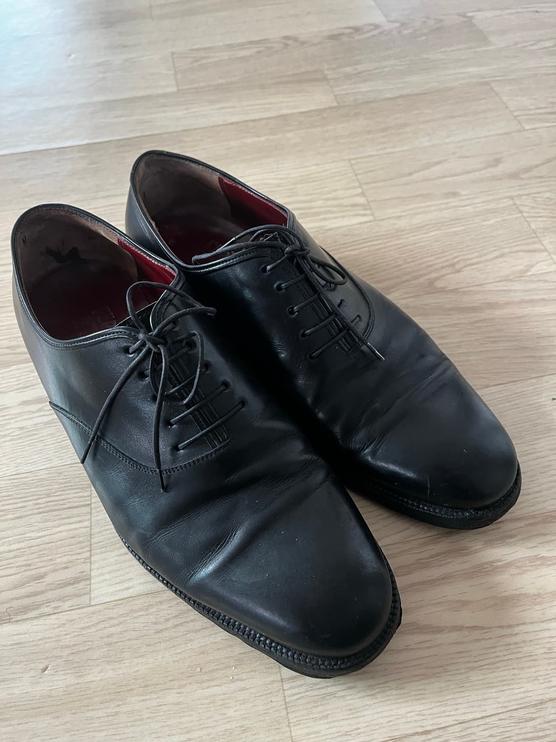 페라가모 레이스업 레더 슈즈 상품이미지1