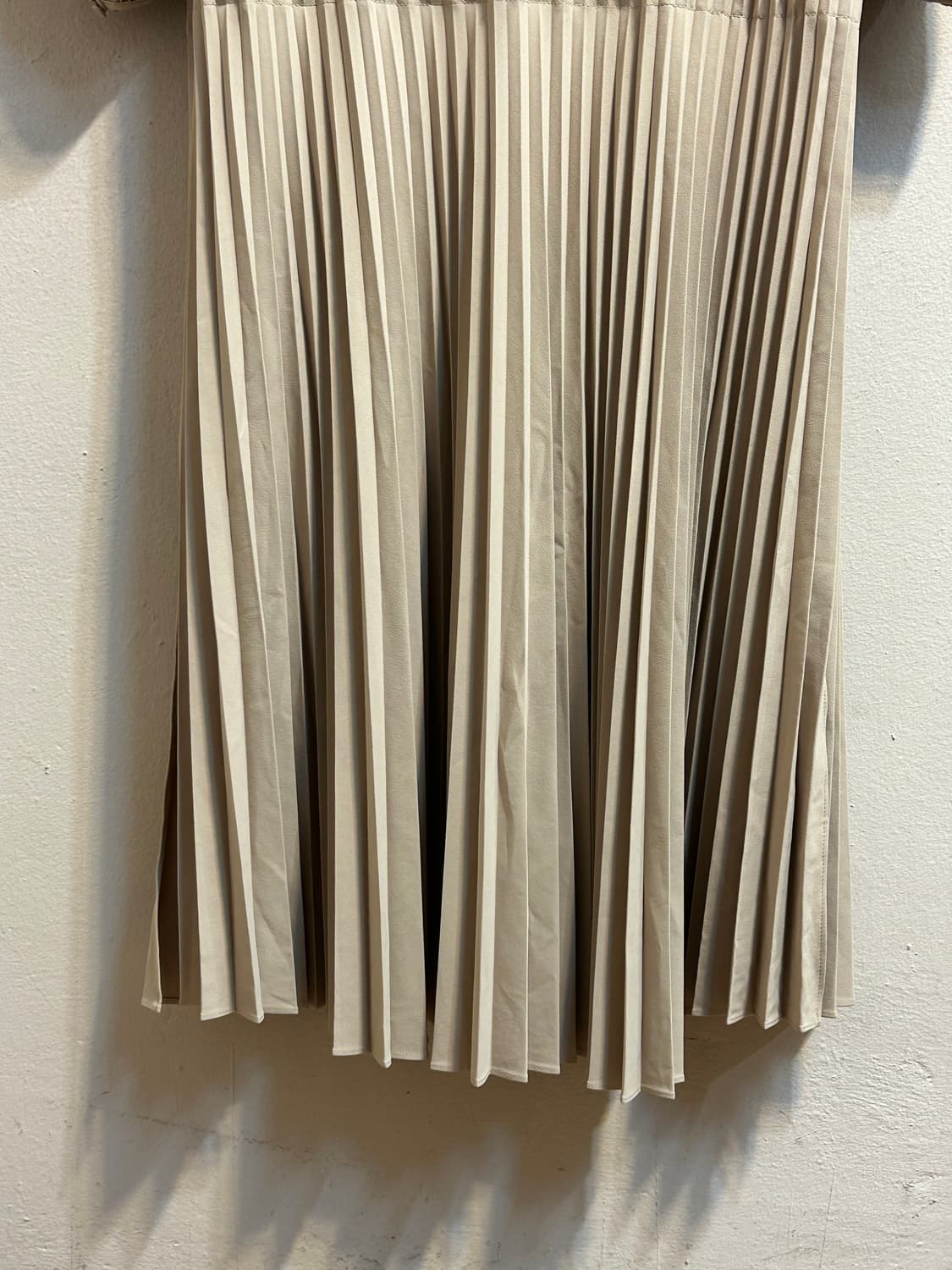 잇미샤 카라 플리츠 롱 원피스 상품이미지6