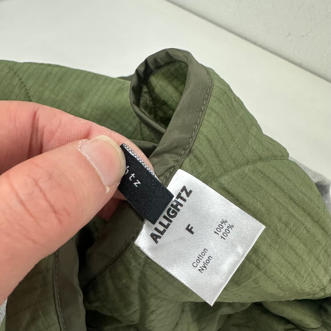 우먼FREE 올라이츠 카키 깔깔이 라이너 케이프 상품이미지4