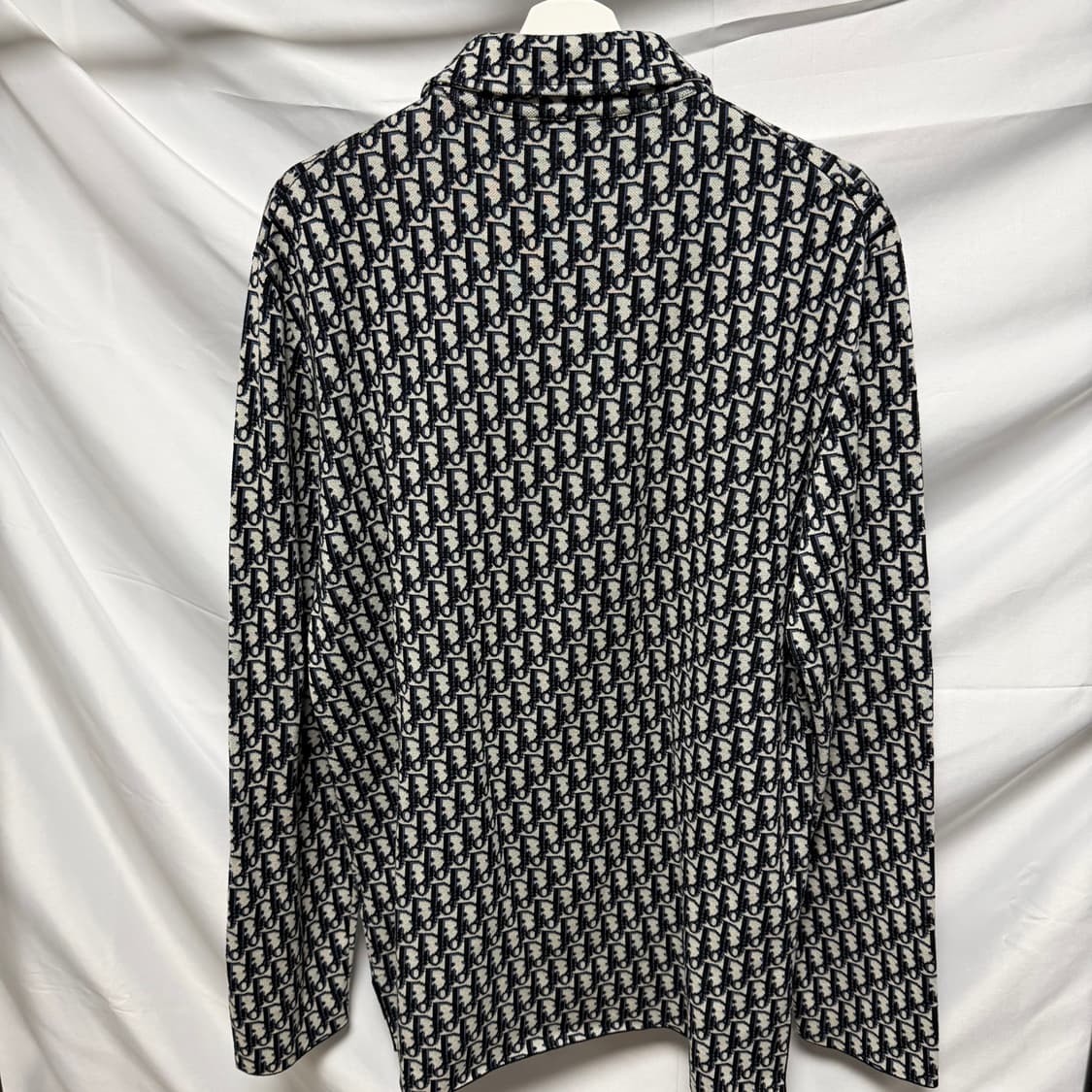 [S+급/L] 디올 오블리크 니트 오버셔츠 상품이미지4