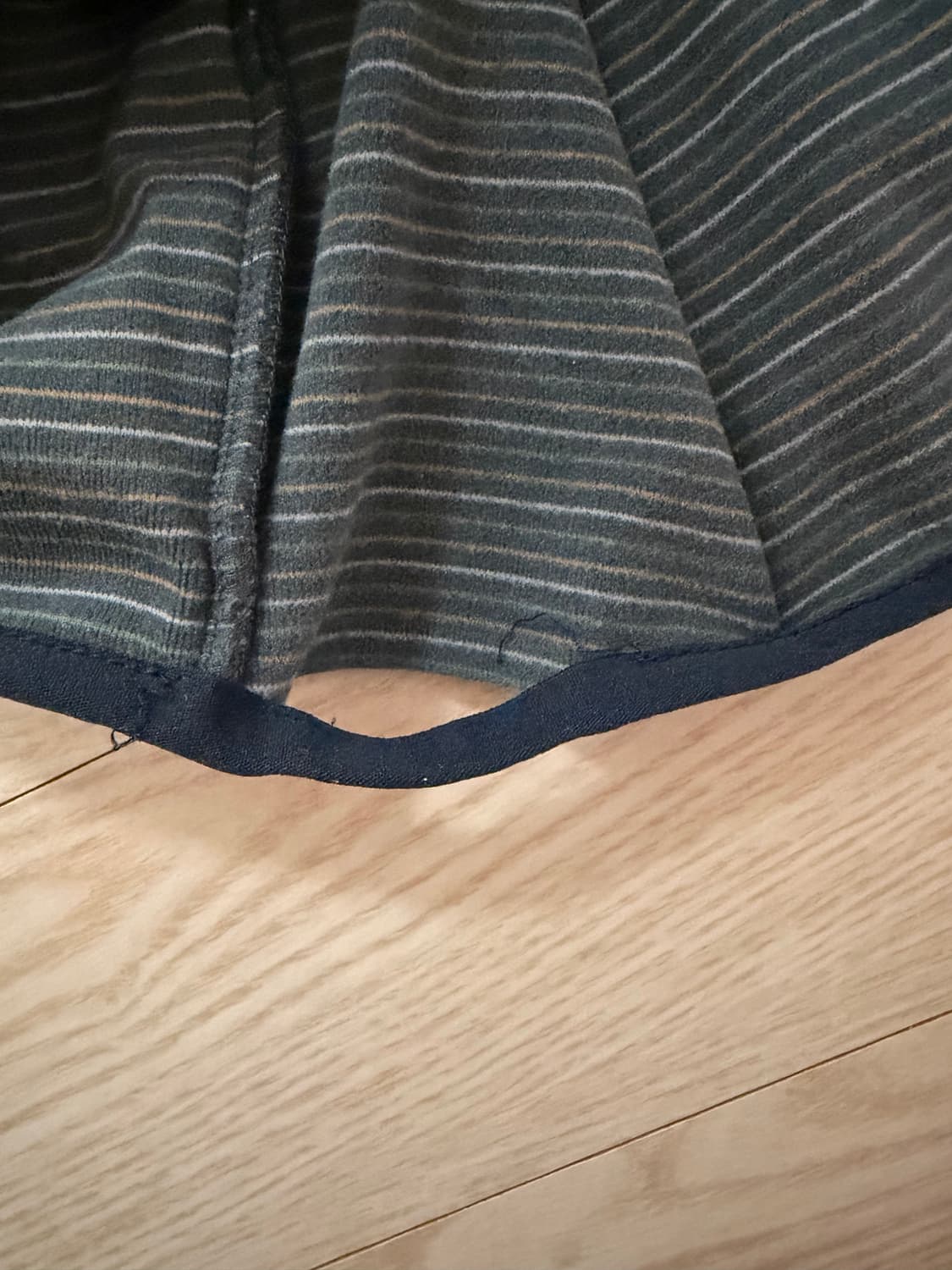 코이세이오 스트라이프 플리스 후드집업 차콜 상품이미지4