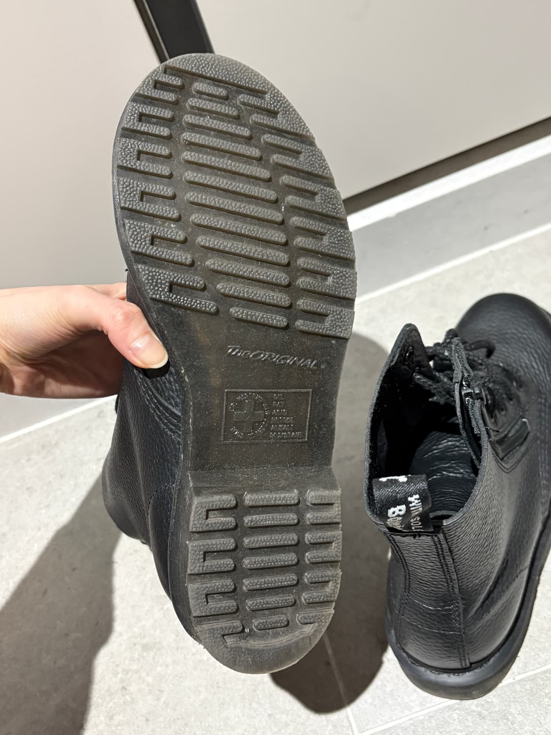 닥터마틴 1460 모노 워커부츠 블랙 7 상품이미지3