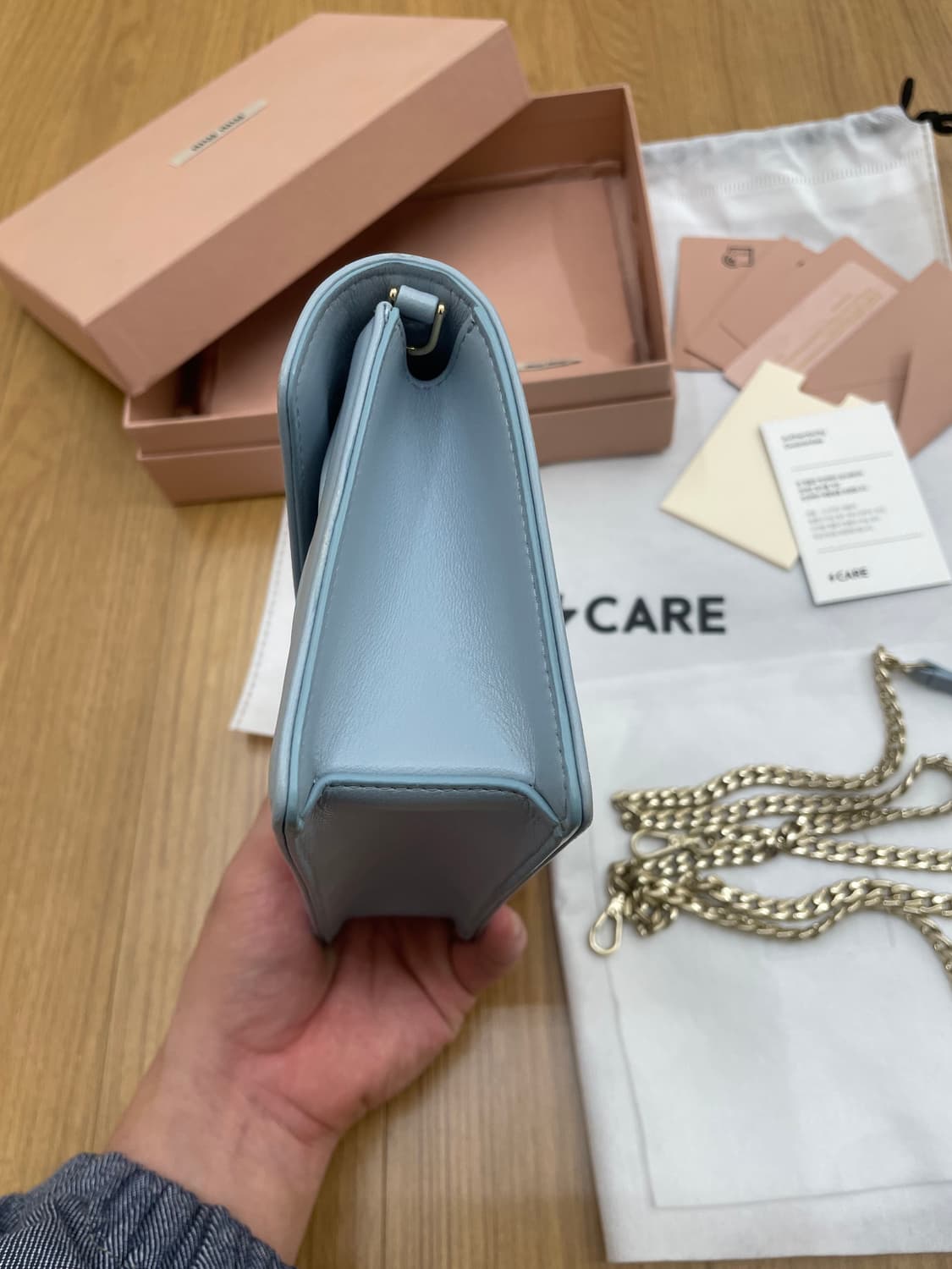 미우미우 마테라쎄 체인 크로스백 상품이미지7