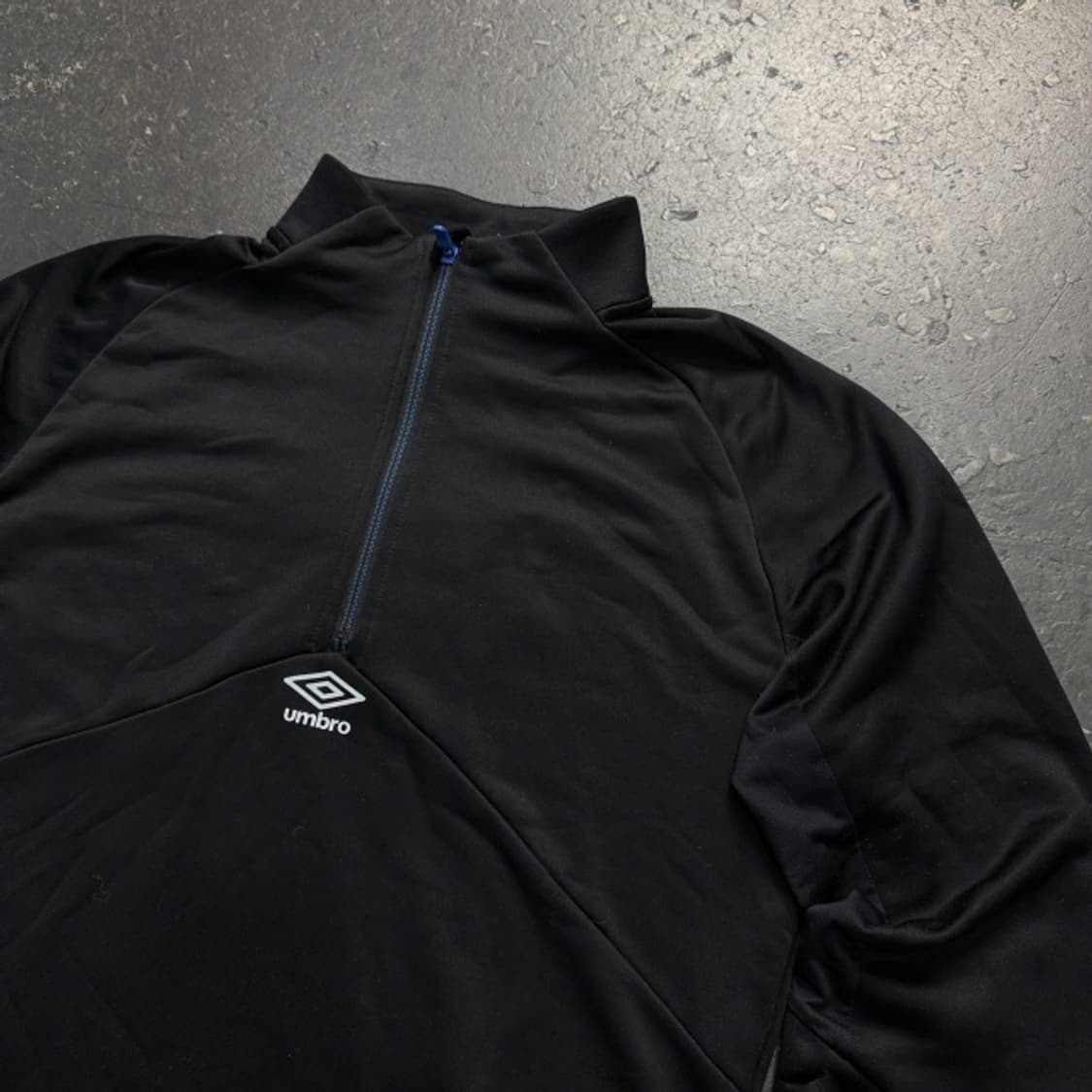 100 엄브로 반집업 상품이미지2