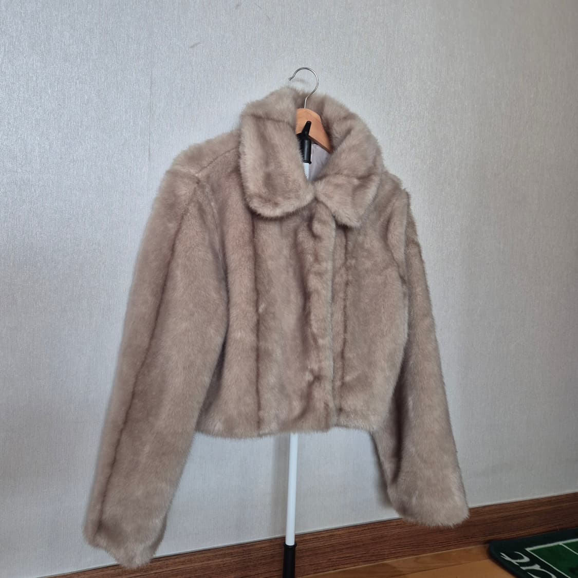 베이지 퍼자켓 (착샷o) 상품이미지2