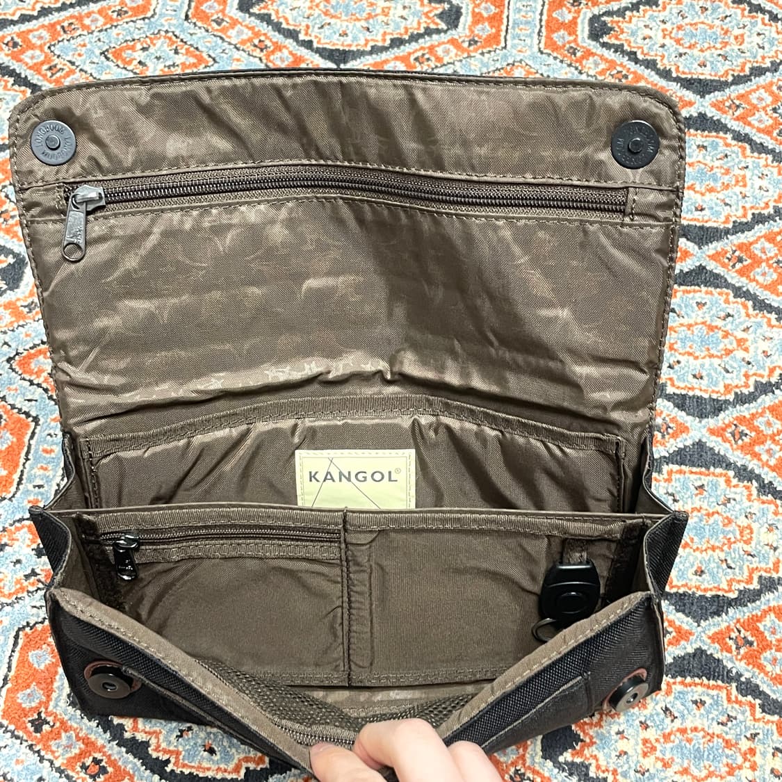 캉골 블랙 클러치 앤 크로스백  상품이미지3