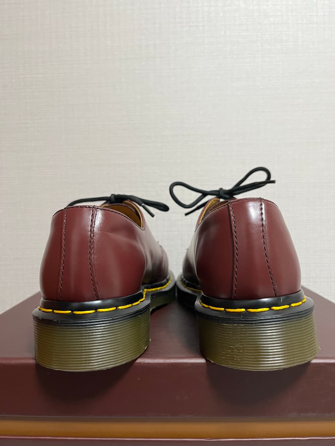 닥터마틴1461 3홀 스무스 체리레드 38(240) 사이즈 상품이미지4