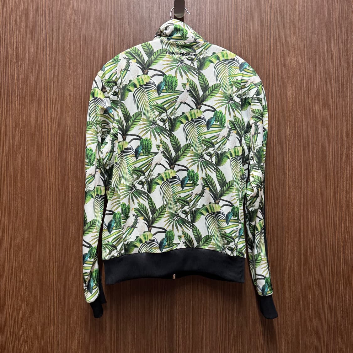 뉴발란스 집업 상품이미지4