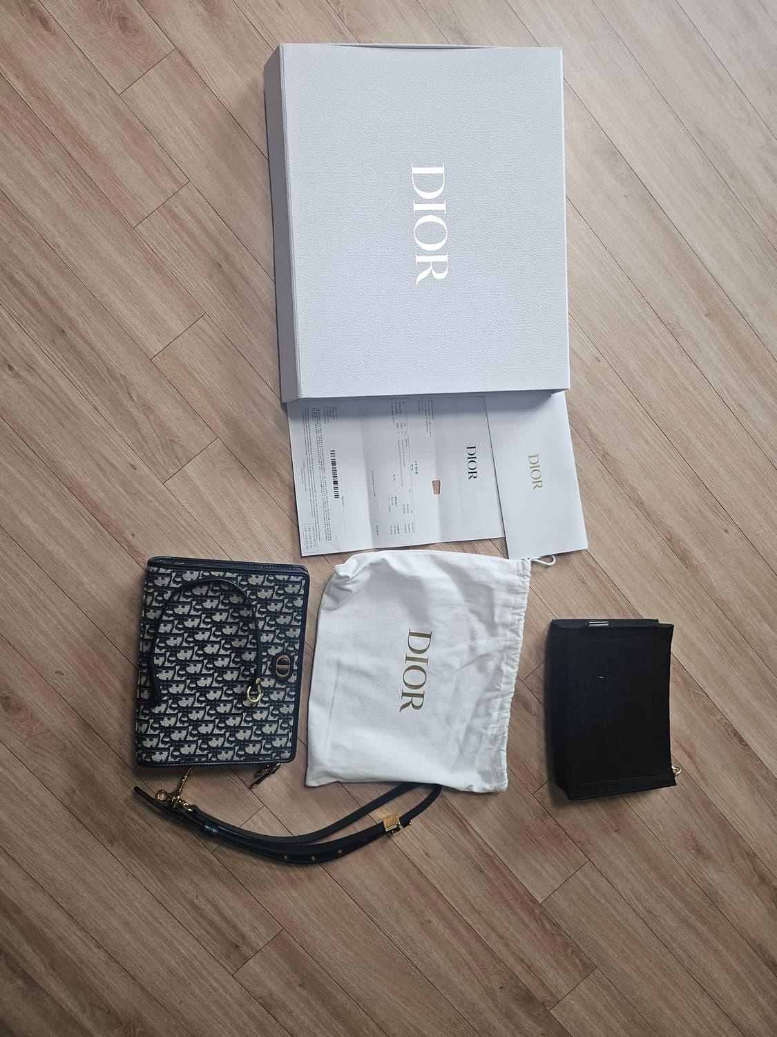 디올 몽테인30 클러치백 상품이미지1