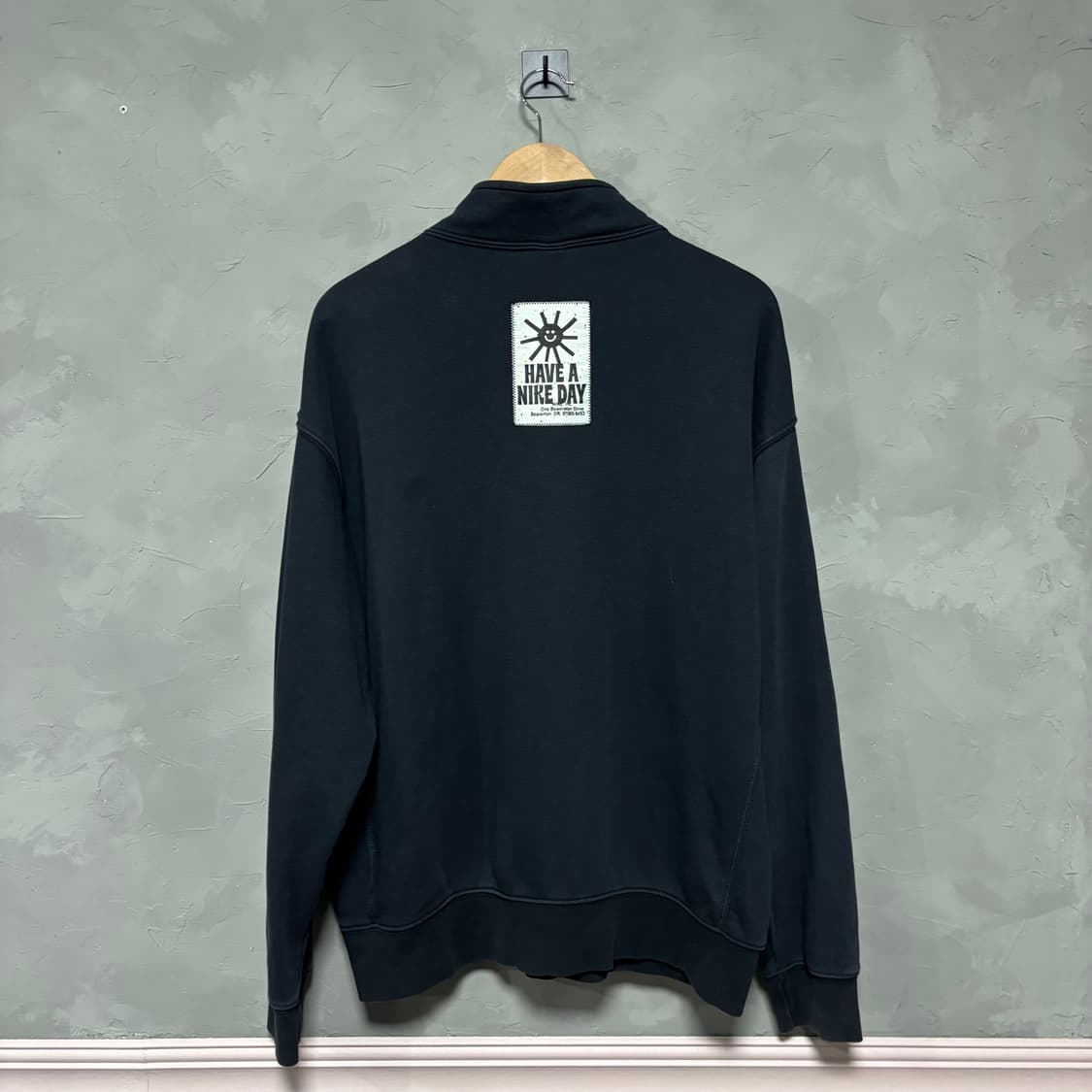 나이키 nsw 반집업 맨투맨 상품이미지4