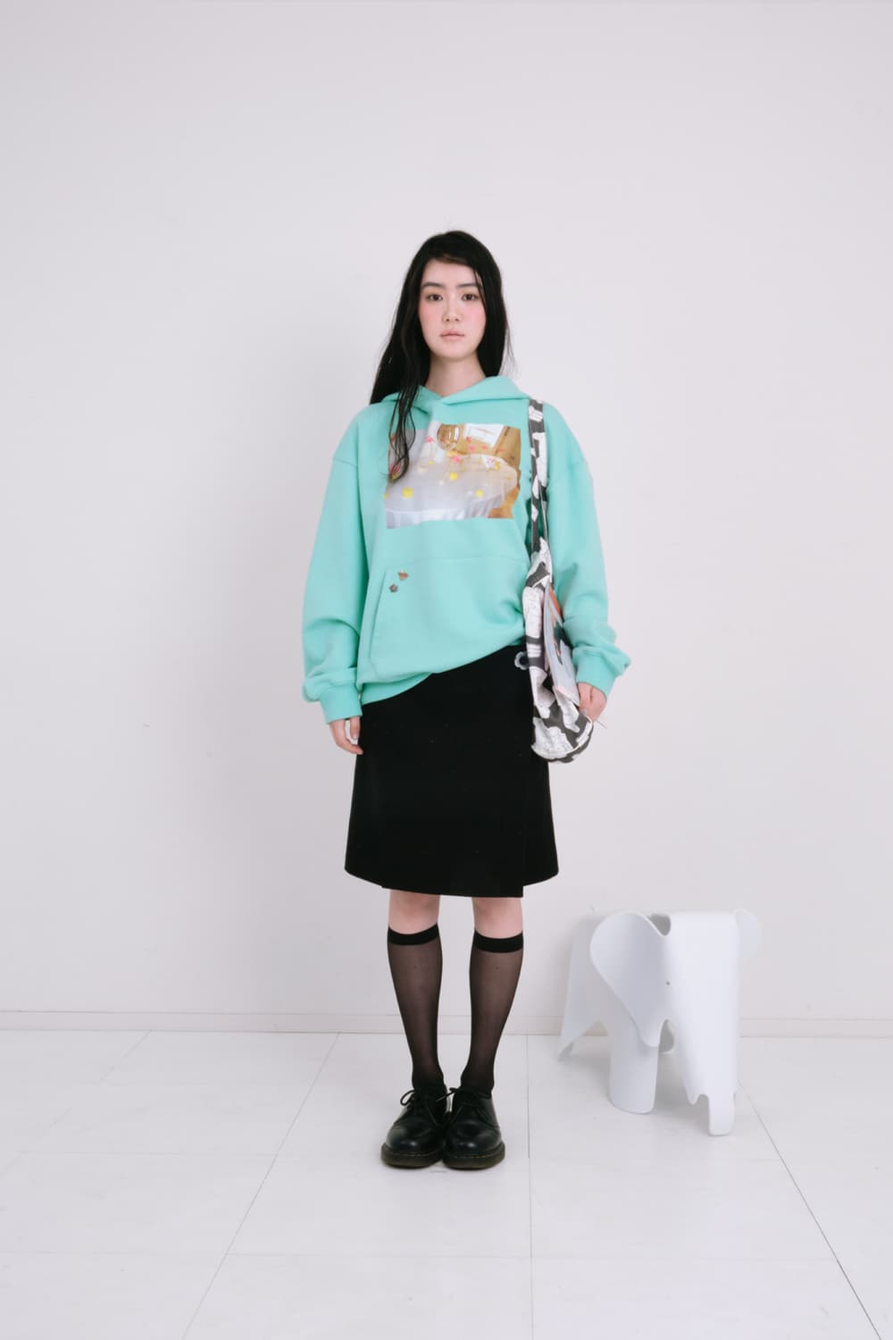 (아일릿 모카 착용) 나비버스 후드 민트 후디 naviverse 상품이미지4