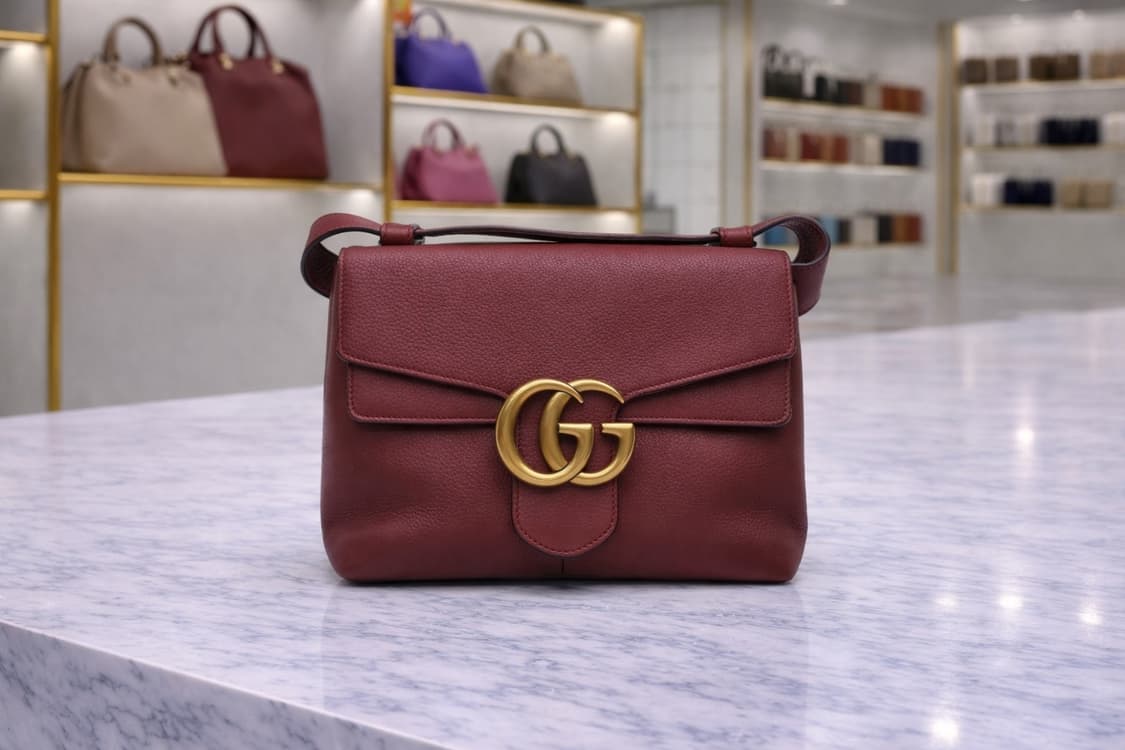 [S급] 구찌 GG 마몽 플랩 숄더백 미디움 판매합니다!!! 상품이미지1