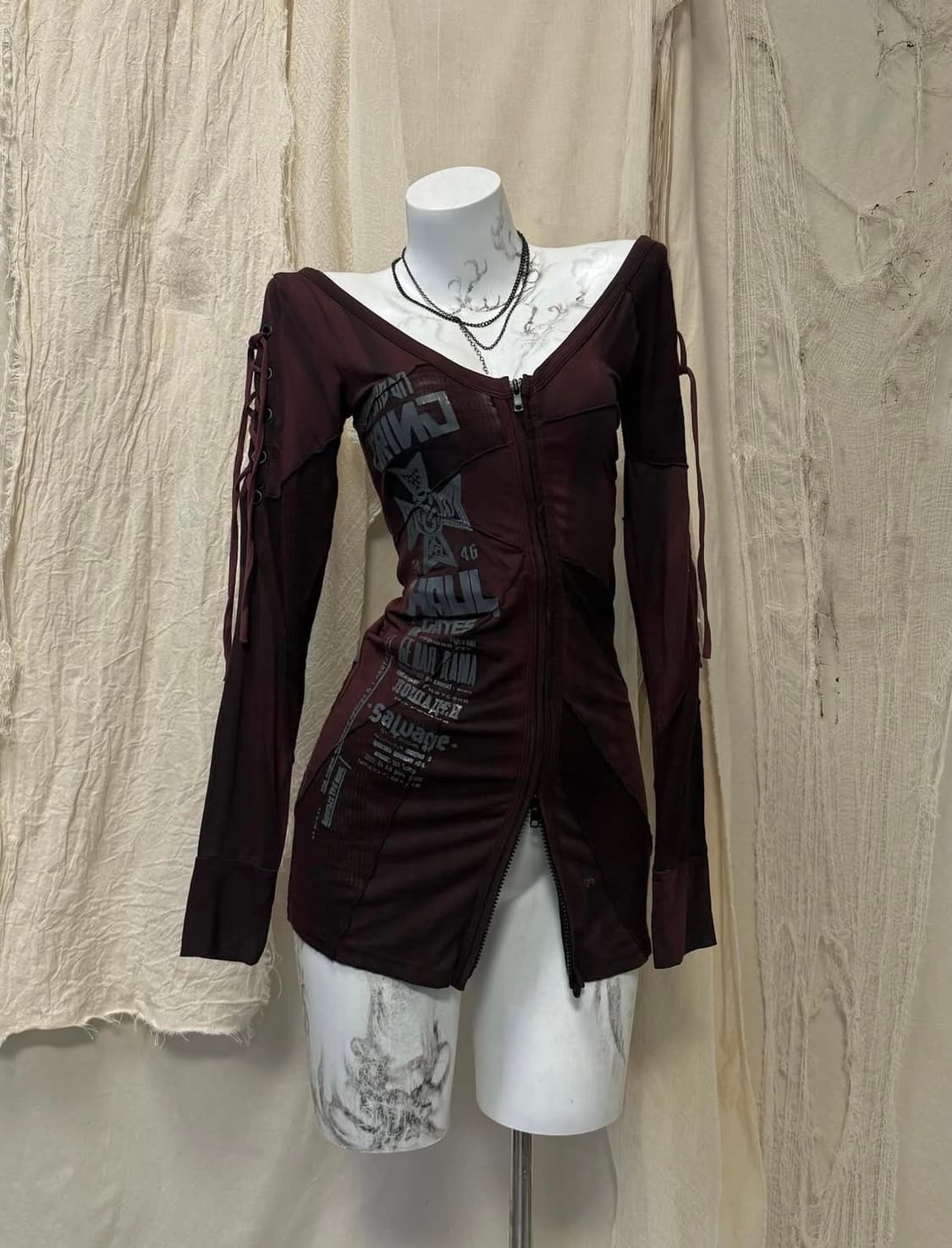 Salvage Twoway Lettering Detail Sleeve 상품이미지1