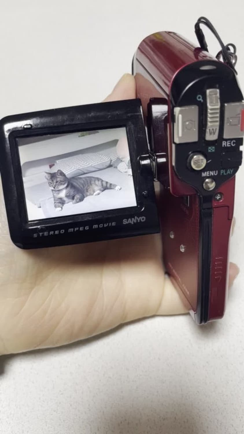 산요작티 빈티지 캠코더 dmx-c6 / 김다미 상품이미지1