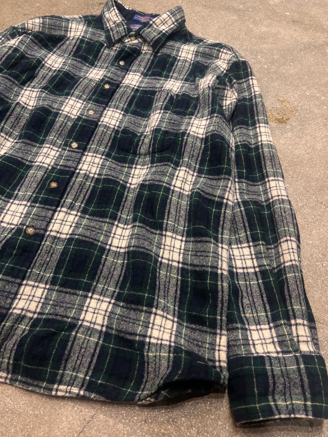 펜들턴 울체크 셔츠  상품이미지4