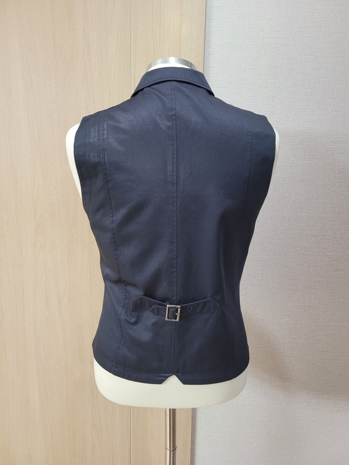 코모도스퀘어 COMODO 4버튼 카라 조끼 100 다크네이비 상품이미지6