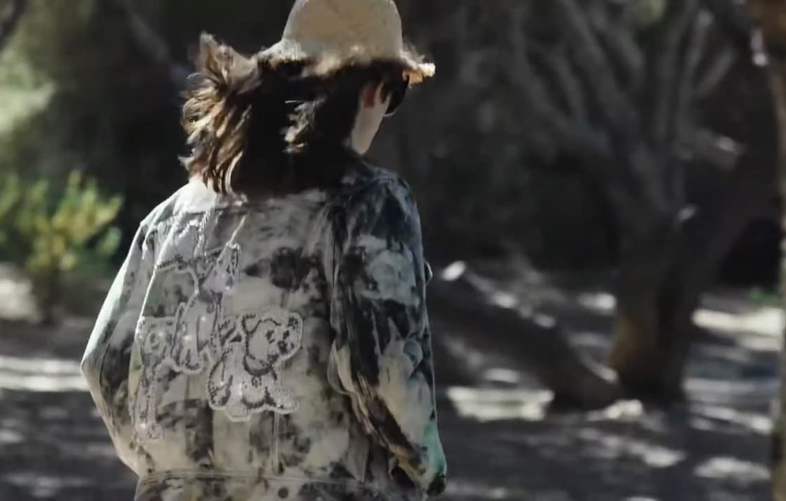 [NCT 착용] 셀린느 22ss 크리스탈 퍼피 데님 자켓 상품이미지6