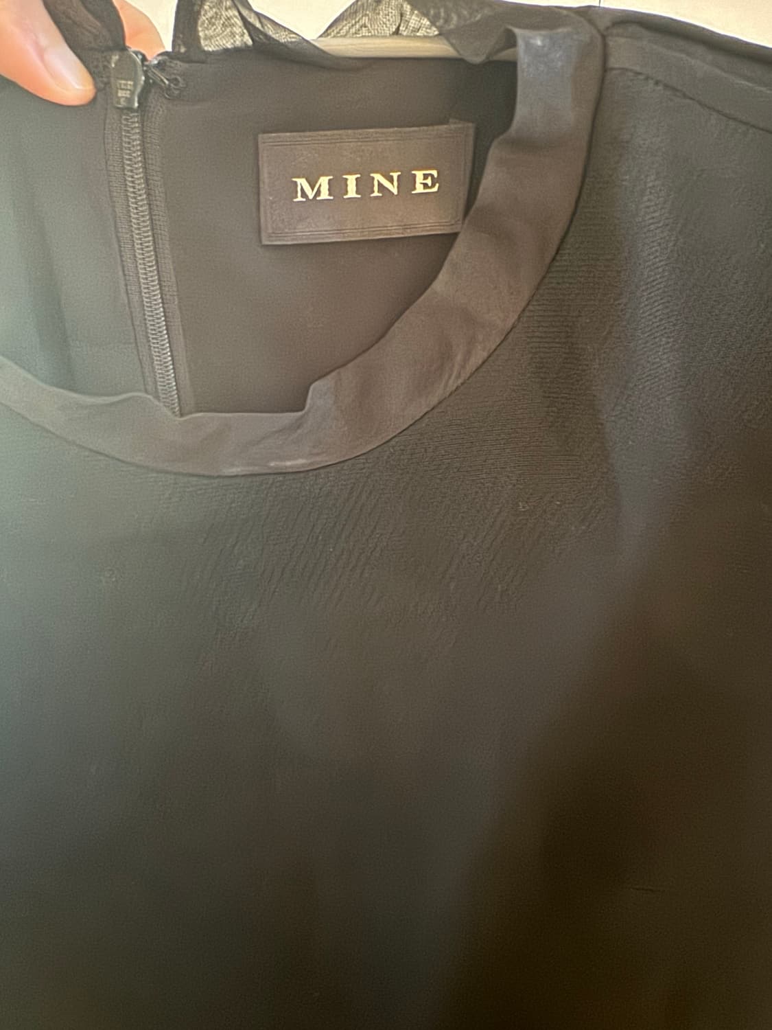 한섬 마인 리틀 블랙드레스 소매 실크 시스루 상품이미지4