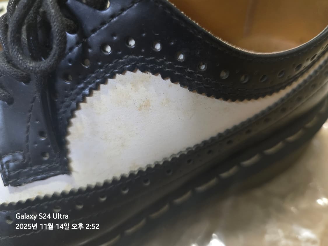 닥터마틴 10458 미키마우스  235/uk4 판매 상품이미지6